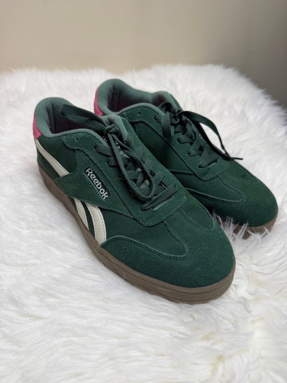Reebok Suede Forte Lounger Sneakers Women's Size 8.5 Green Pink Gum Sole Ortho